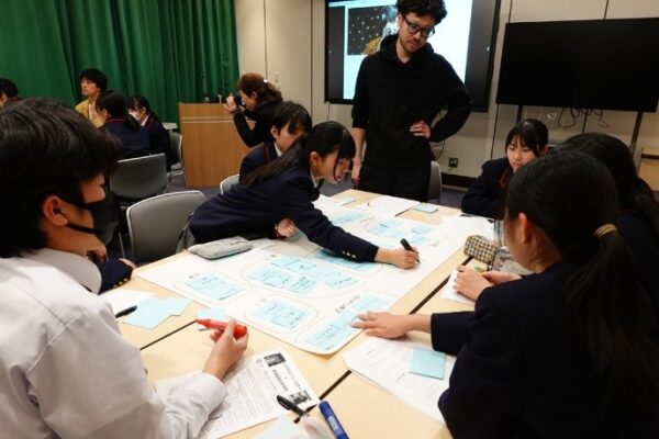 【音楽系クラブ】トクマルシューゴさんをお迎えしてのワークショップ