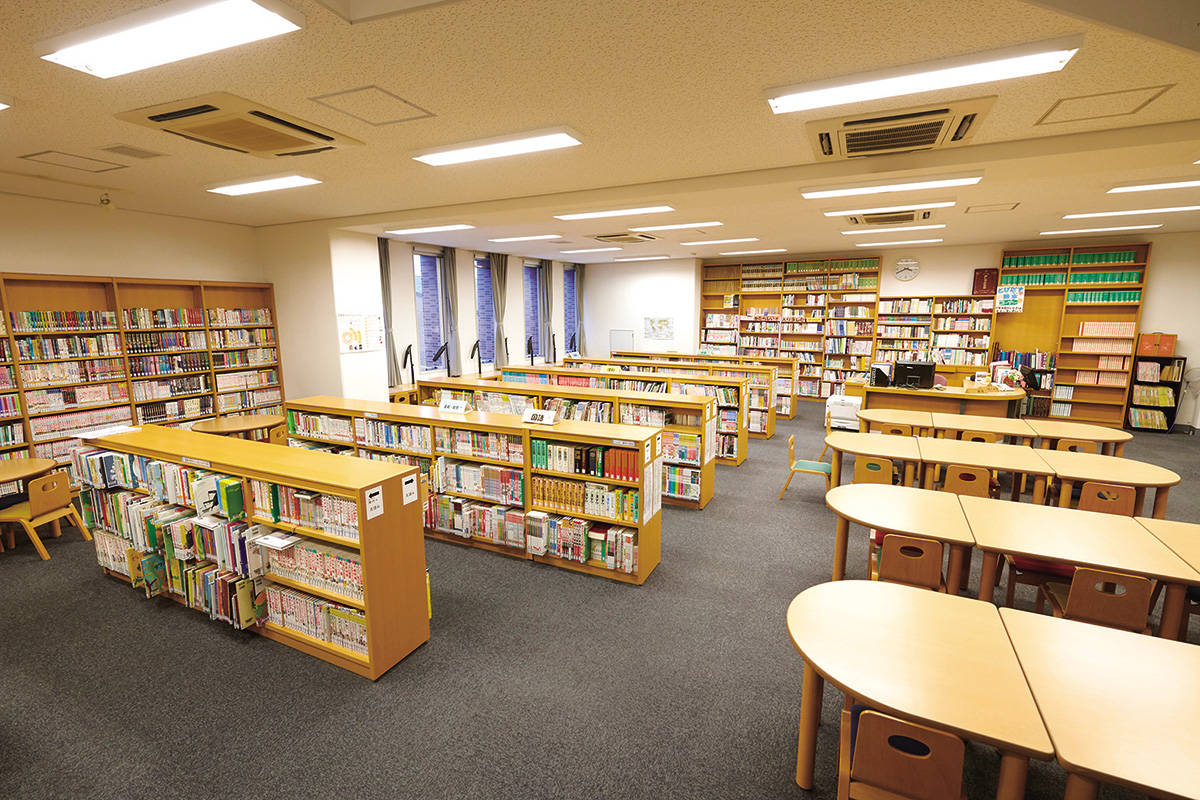 小学部図書室